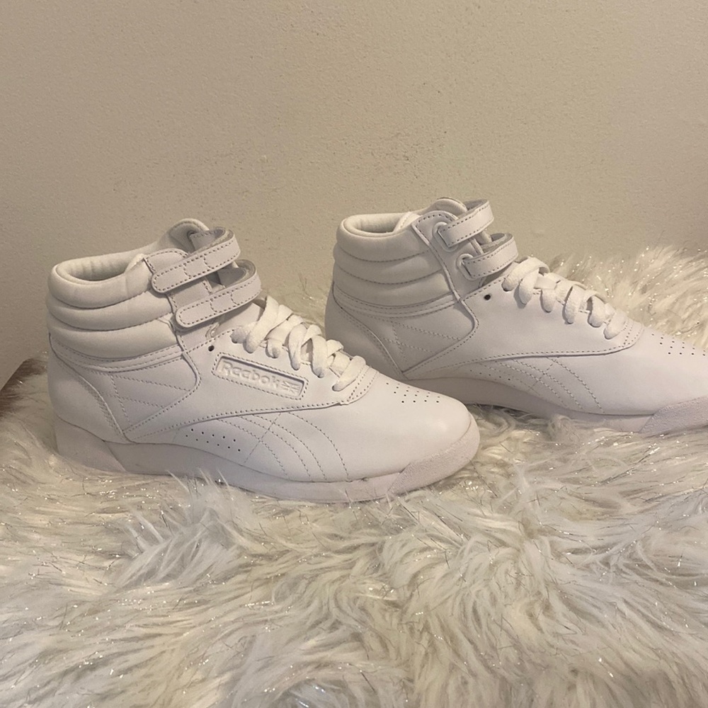 Women Reebok sneakers